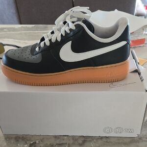 Nike Black and White Sneakers with Gum Sole